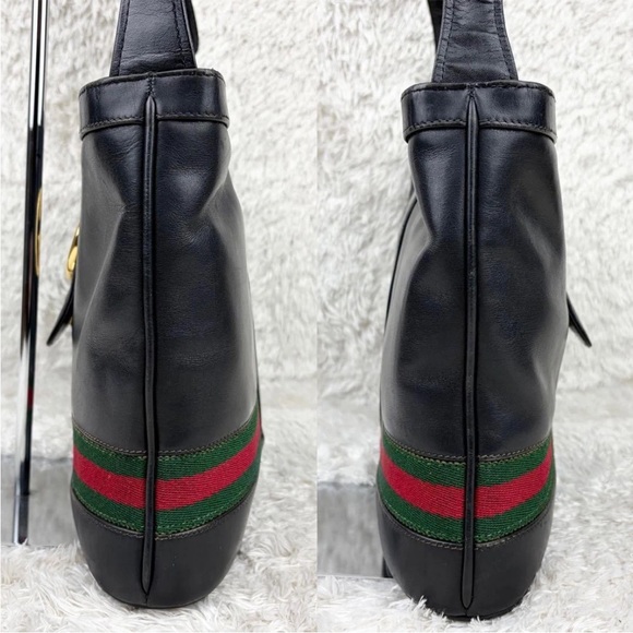 Gucci Black Leather Shoulder Bag - Picture 5 of 13